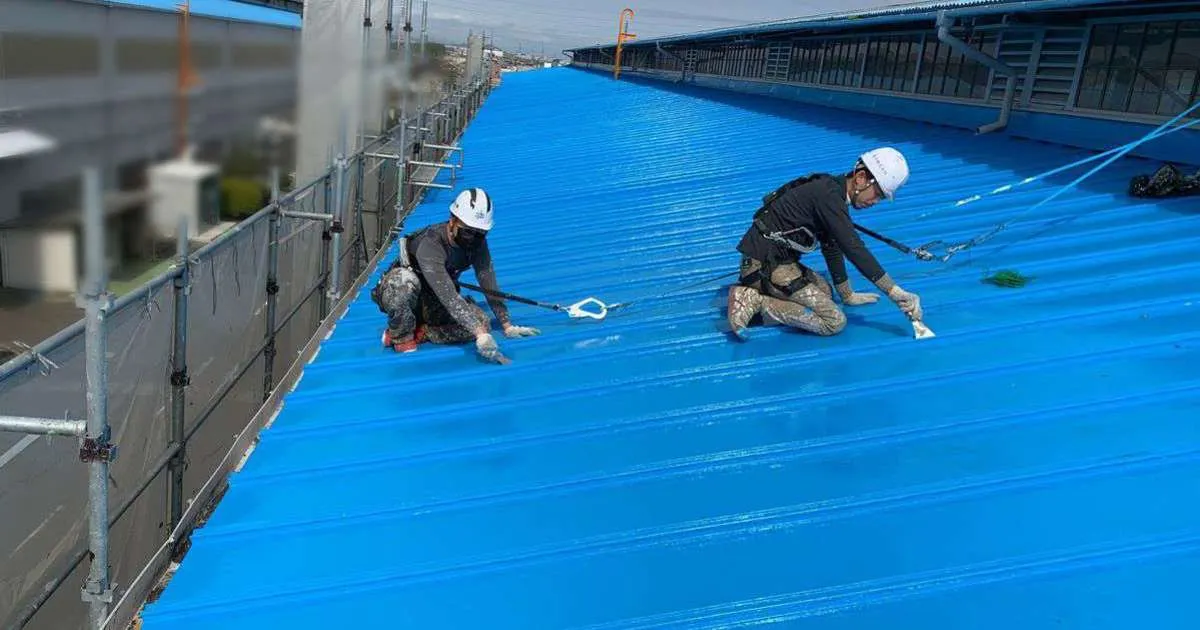 瓦棒屋根の塗替えをしました！【工場・塗装工事・大阪市】