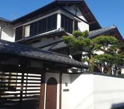 外壁塗装と屋根補修